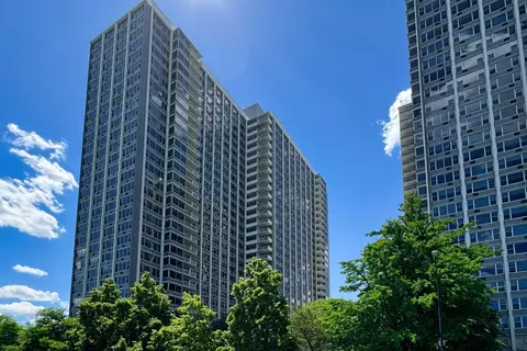 4250 N Marine Dr #2909, Chicago, IL 60613