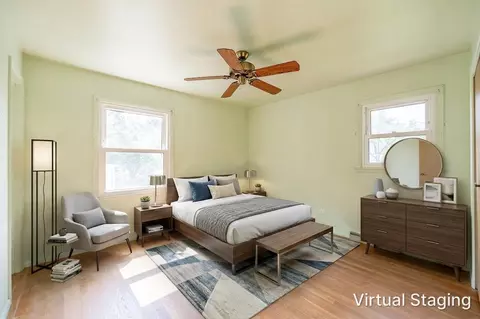 Bedroom - 2203 Kirchoff Rd, Rolling Meadows, IL 60008 photo 1 of 3