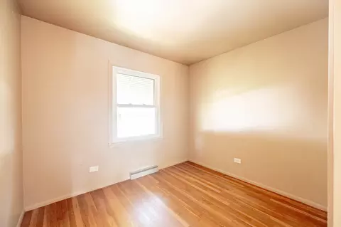 Bedroom - 2203 Kirchoff Rd, Rolling Meadows, IL 60008 photo 3 of 3