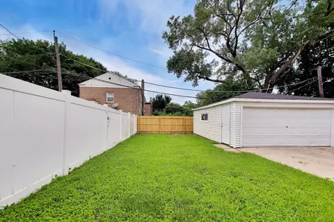 Exterior - 2504 E 96th St, Chicago, IL 60617 photo 5 of 8