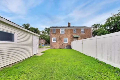 Exterior - 2504 E 96th St, Chicago, IL 60617 photo 7 of 8