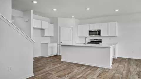 Kitchen - 894 Cascade Ct, Pingree Grove, IL 60140 photo 3 of 3