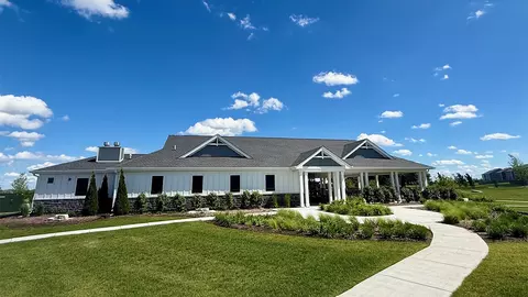 Other - 894 Cascade Ct, Pingree Grove, IL 60140 photo 3 of 4