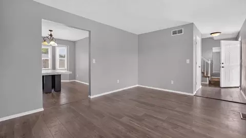 Living - 1014 Chicory Ln, Bloomington, IL 61704 photo 7 of 7