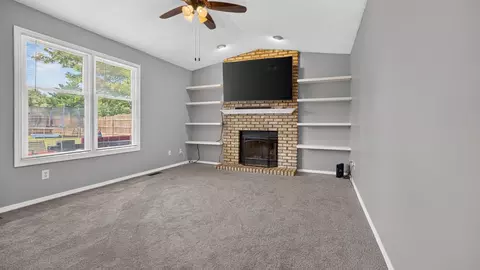 Living - 1014 Chicory Ln, Bloomington, IL 61704 photo 1 of 7