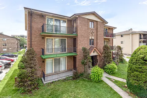 10333 Mayfield Ave #2N, Oak Lawn, IL 60453