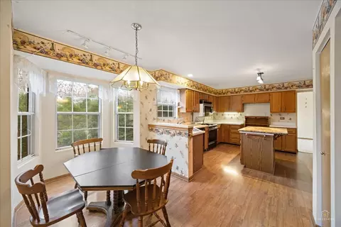 Kitchen - 513 Eastwick Ln, Bartlett, IL 60103 photo 3 of 3