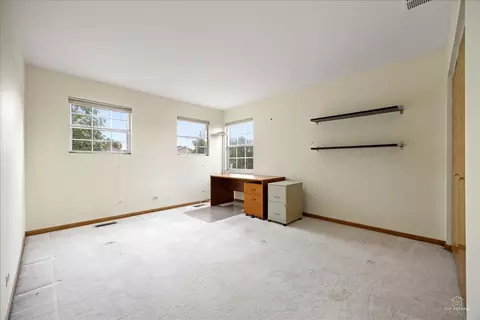 Bedroom - 513 Eastwick Ln, Bartlett, IL 60103 photo 3 of 4