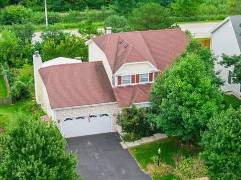 View/Area - 513 Eastwick Ln, Bartlett, IL 60103 photo 2 of 10
