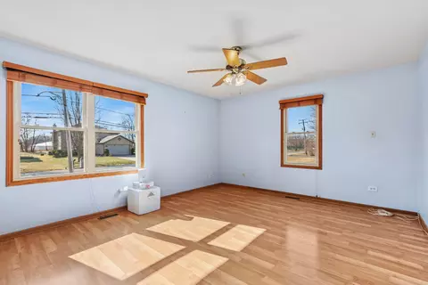 Bedroom - 3900 W 155th St, Markham, IL 60428 photo 1 of 3