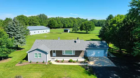 6805 Johnsburg Rd, Spring Grove, IL 60081