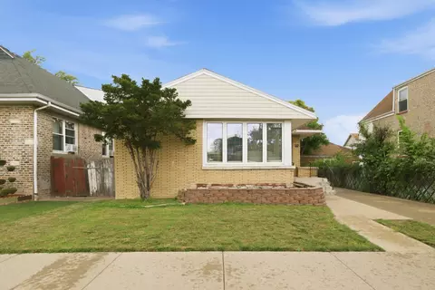 6152 W Wrightwood Ave, Chicago, IL 60639