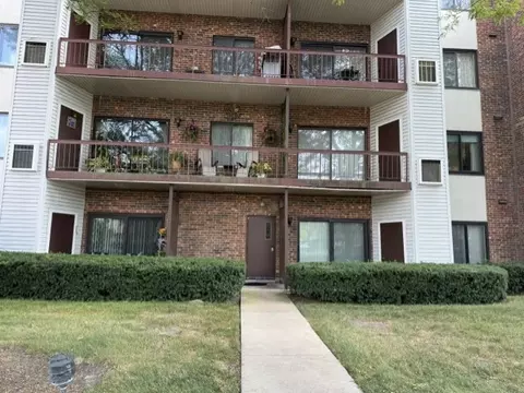 Other - 1500 Harbour Dr #1S, Wheeling, IL 60090 photo 5 of 8