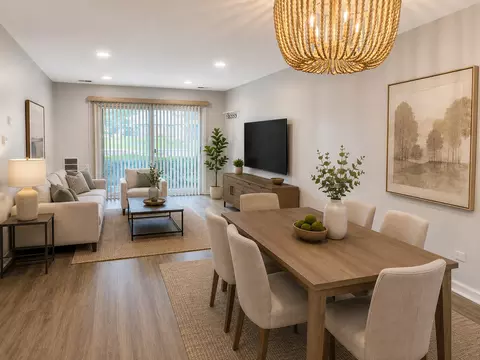 Dining - 1500 Harbour Dr #1S, Wheeling, IL 60090 photo 1 of 1