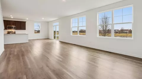 Living - 14832 S Parkview Dr, Plainfield, IL 60544 photo 5 of 6