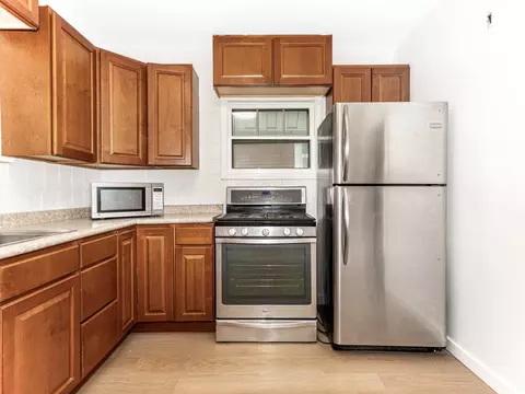 Kitchen - 1029 Front St, Aurora, IL 60505 photo 1 of 3