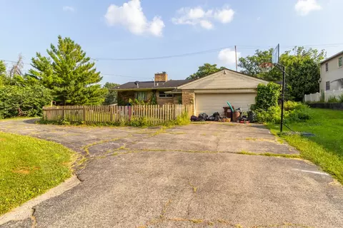 Exterior - 2808 E State St, Rockford, IL 61108 photo 8 of 10