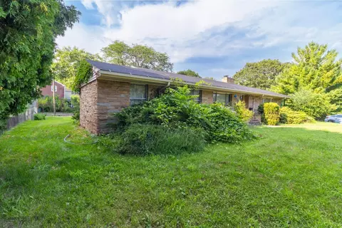 Exterior - 2808 E State St, Rockford, IL 61108 photo 10 of 10
