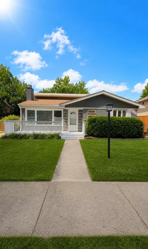 4024 W 106th St, Oak Lawn, IL 60453