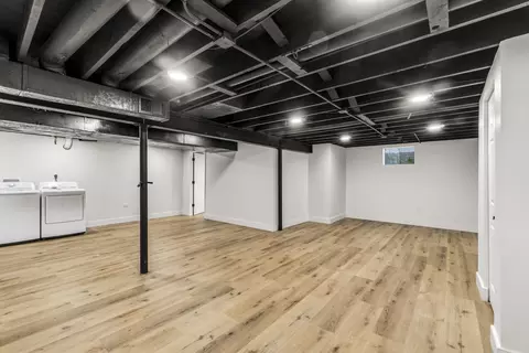 Other - 1080 Dresden Dr, Hoffman Estates, IL 60192 photo 3 of 8