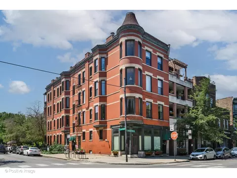 1135 W Webster Ave #3, Chicago, IL 60614