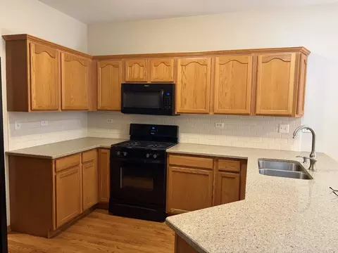 Kitchen - 10841 Prairie Ln #12, Mokena, IL 60448 photo 1 of 1
