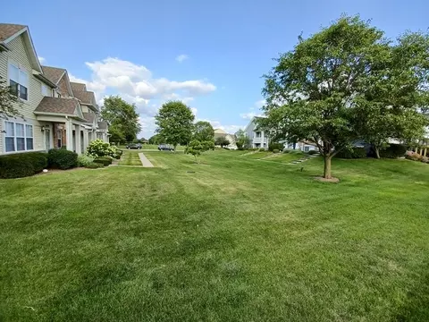 Exterior - 14528 Thomas Jefferson Dr, Plainfield, IL 60544 photo 4 of 6