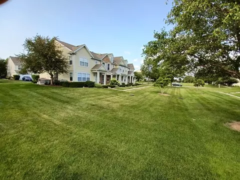 Exterior - 14528 Thomas Jefferson Dr, Plainfield, IL 60544 photo 3 of 6