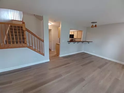 Living - 14528 Thomas Jefferson Dr, Plainfield, IL 60544 photo 2 of 6