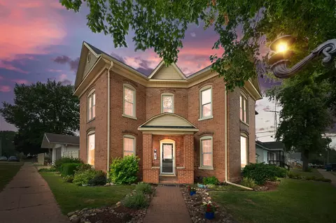204 W Main St, Martinton, IL 60951