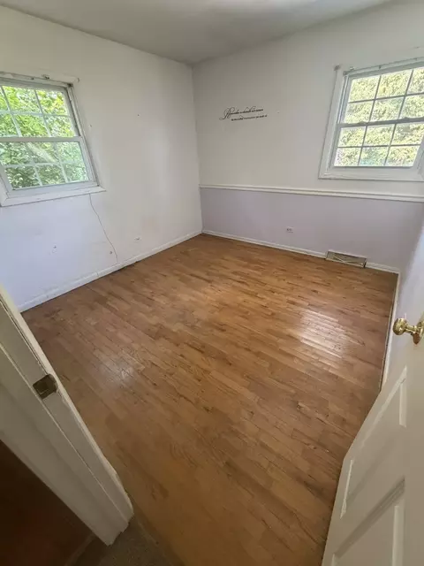 Bedroom - 3012 Phillips Ave, Steger, IL 60475 photo 5 of 6