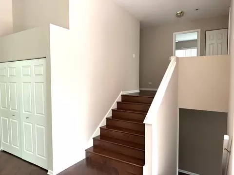 Entry Way - 7187 Dada Dr, Gurnee, IL 60031 photo 3 of 3