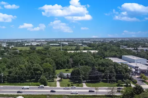 7 N S151 N Eola Rd, Aurora, IL 60502 photo 2