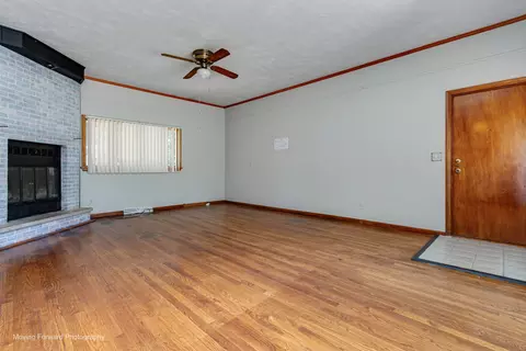 7 N S151 N Eola Rd, Aurora, IL 60502 photo 13