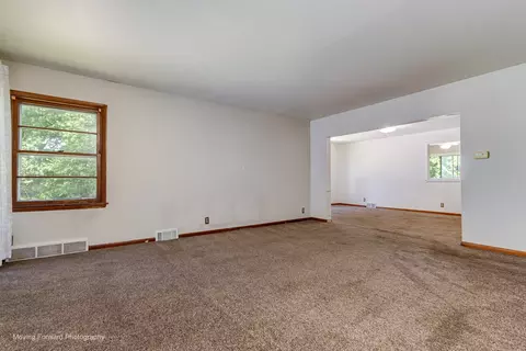 7 N S151 N Eola Rd, Aurora, IL 60502 photo 5