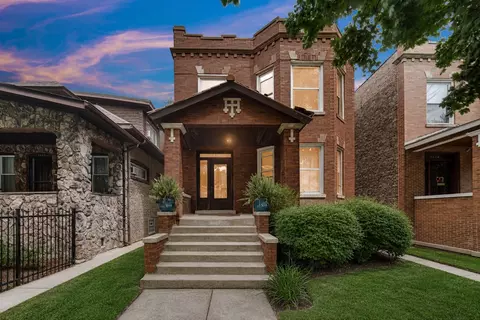 5228 W Quincy St W, Chicago, IL 60644