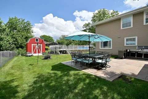 Exterior - 101 E Bryn Mawr Ave, Itasca, IL 60143 photo 4 of 7