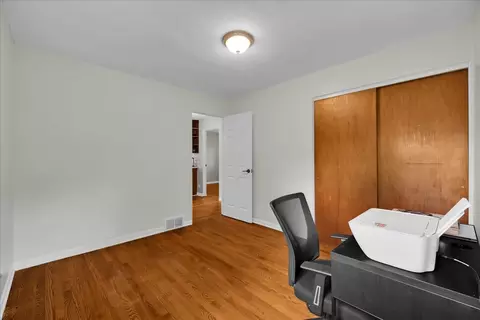 Other - 707 S Gables Blvd, Wheaton, IL 60189 photo 4 of 8