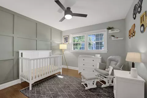 Bedroom - 528 Kipling Ct, Wheaton, IL 60187 photo 4 of 7