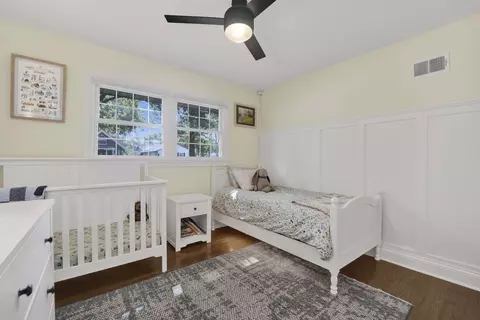 Bedroom - 528 Kipling Ct, Wheaton, IL 60187 photo 5 of 7