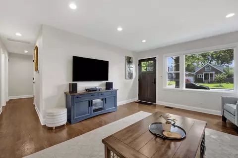 Other - 528 Kipling Ct, Wheaton, IL 60187 photo 2 of 11