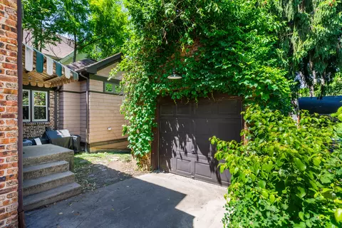 Other - 815 N Eagle St, Naperville, IL 60563 photo 3 of 4