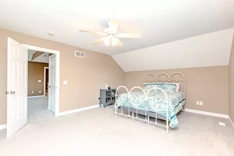 Bedroom - 2334 Cascade Ct, Normal, IL 61761 photo 5 of 11