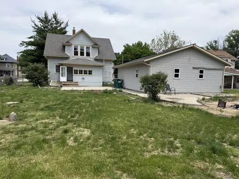Exterior - 314 Main St, Hooppole, IL 61258 photo 4 of 5