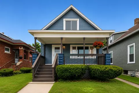12845 Lincoln St, Blue Island, IL 60406