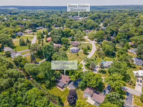 View/Area - 847 Hemlock Dr, Sleepy Hollow, IL 60118 photo 1 of 3
