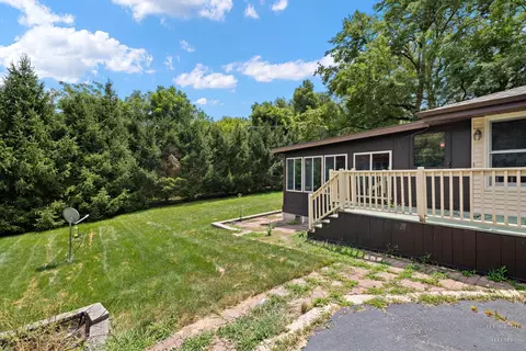 Exterior - 847 Hemlock Dr, Sleepy Hollow, IL 60118 photo 8 of 10