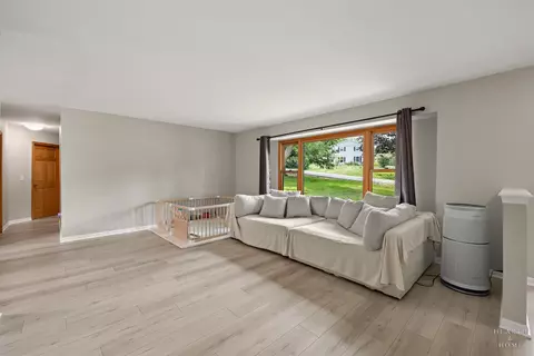 Living - 847 Hemlock Dr, Sleepy Hollow, IL 60118 photo 1 of 4