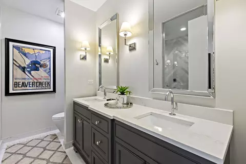 Bath - Undisclosed, Chicago, IL 60614 photo 2 of 7