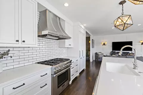 Kitchen - Undisclosed, Chicago, IL 60614 photo 5 of 7